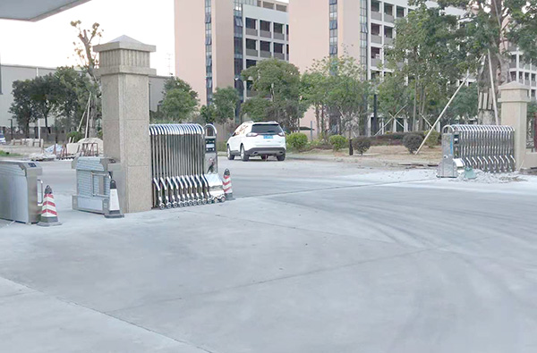 东成石材电动门、摆闸